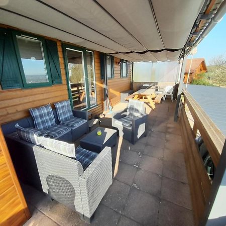 Waldighoffen Location Type Gite, Chambre D'Hote, Meuble De Tourisme Dans Joli Petit Chalet Typique Et Ou Jolie Roulotte Type Boheme מראה חיצוני תמונה