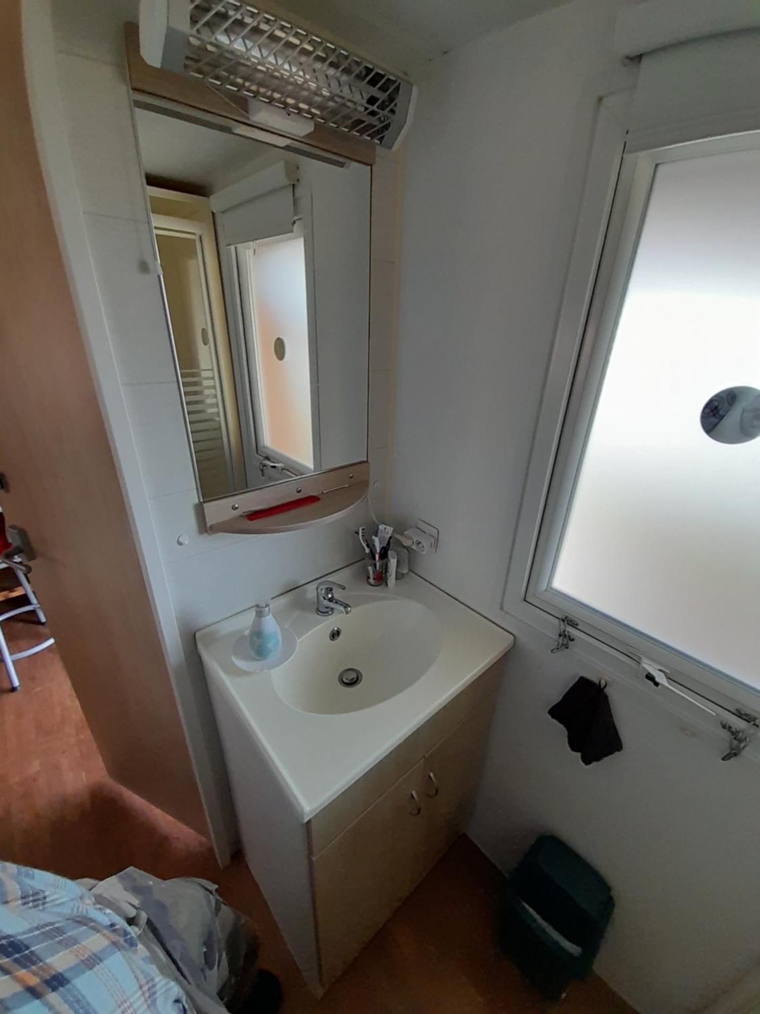 Waldighoffen Location Type Gite, Chambre D'Hote, Meuble De Tourisme Dans Joli Petit Chalet Typique Et Ou Jolie Roulotte Type Boheme מראה חיצוני תמונה