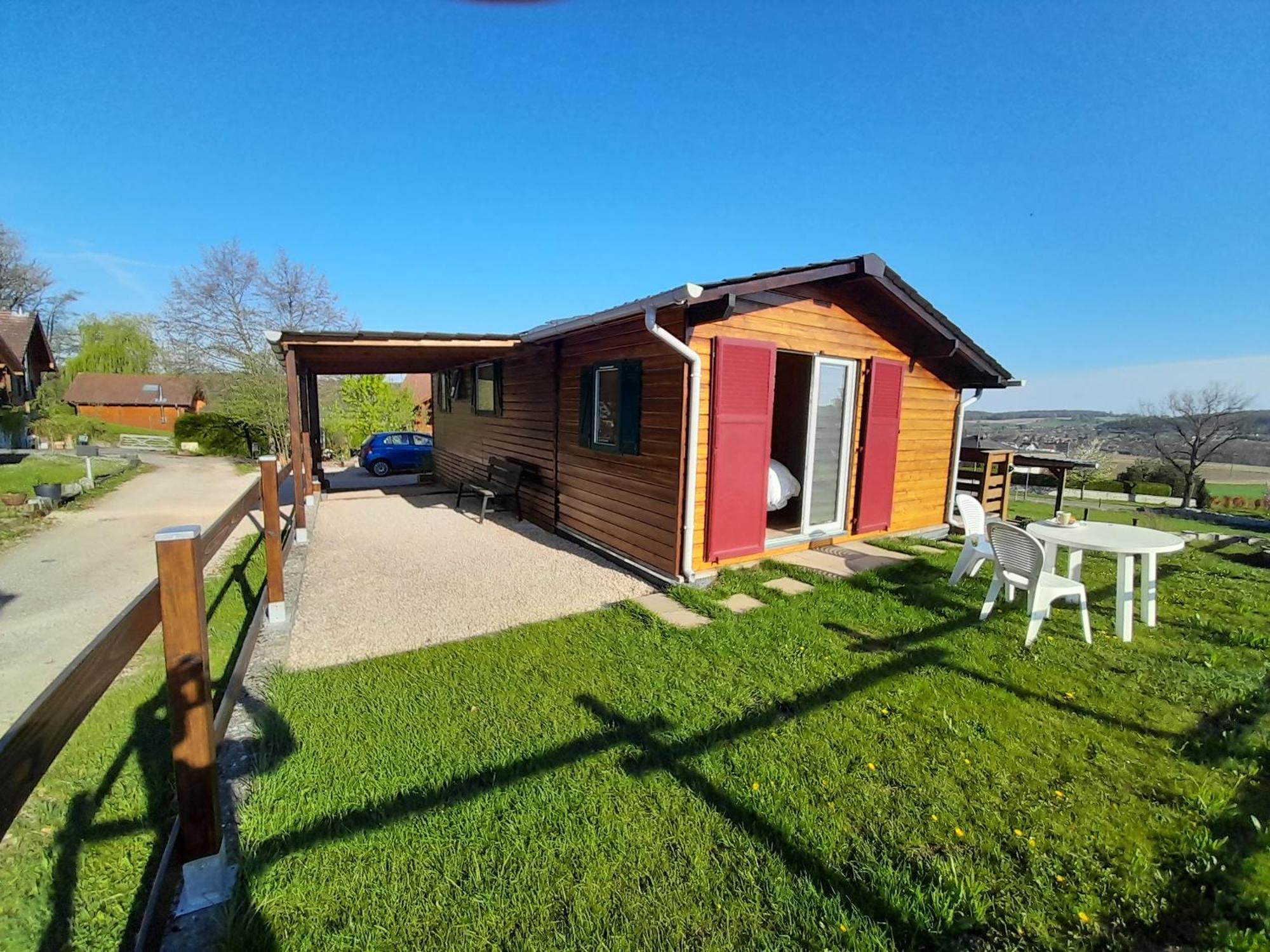 Waldighoffen Location Type Gite, Chambre D'Hote, Meuble De Tourisme Dans Joli Petit Chalet Typique Et Ou Jolie Roulotte Type Boheme מראה חיצוני תמונה